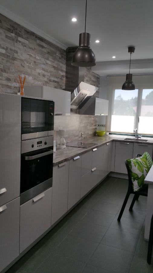 Apartamento Ideal Familias Y Grupos Vigo Bagian luar foto