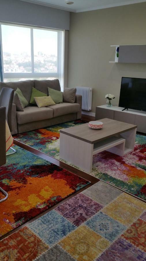 Apartamento Ideal Familias Y Grupos Vigo Bagian luar foto