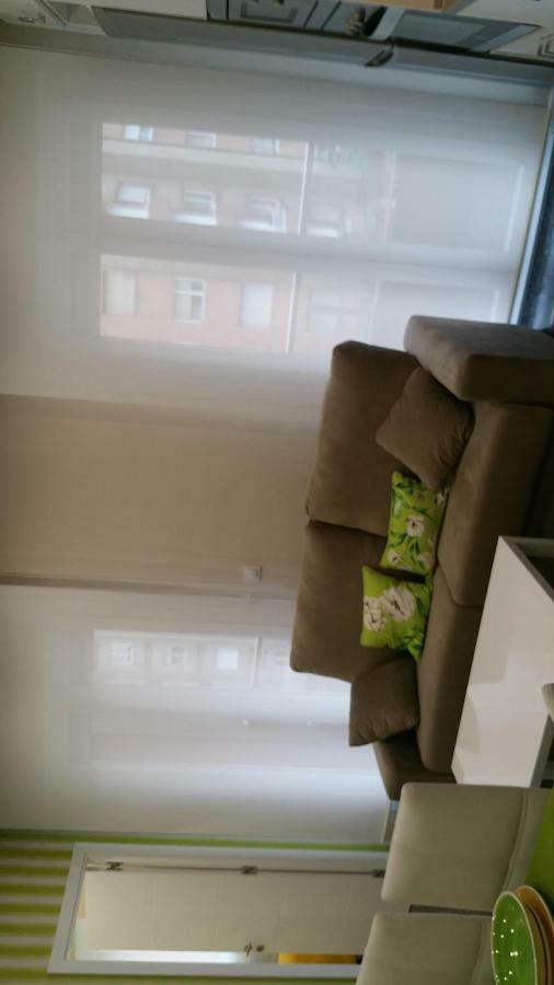 Apartamento Ideal Familias Y Grupos Vigo Bagian luar foto